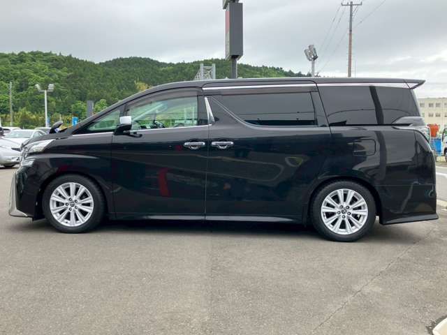 TOYOTA VELLFIRE 4WD 2017 Image 31