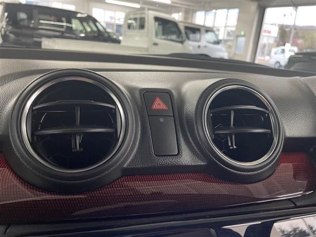 SUZUKI SWIFT 2018 Image 31