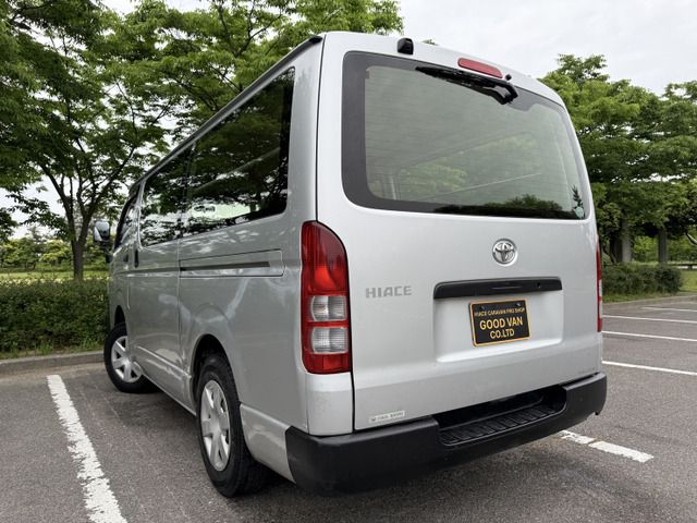 TOYOTA HIACE VAN 4WD 2013 Image 31