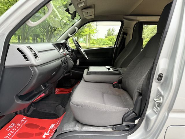 TOYOTA HIACE VAN 4WD 2013 Image 31