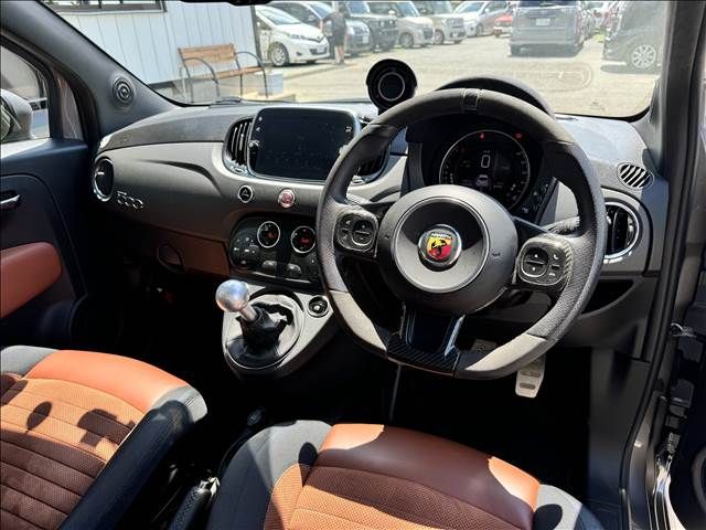 FIAT ABARTH 595 2022 Image 31