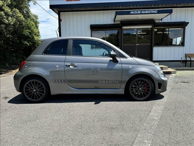 FIAT ABARTH 595 2022 Image 31