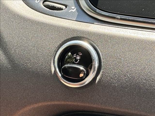 FIAT ABARTH 595 2022 Image 31