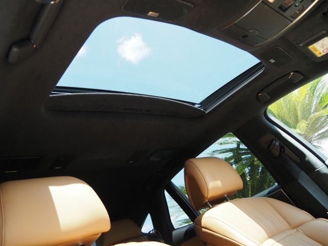 TOYOTA LEXUS LS500H 4WD 2022 Image 31