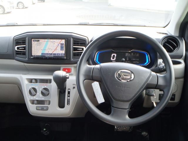 DAIHATSU MIRA E:S 2019 Image 31