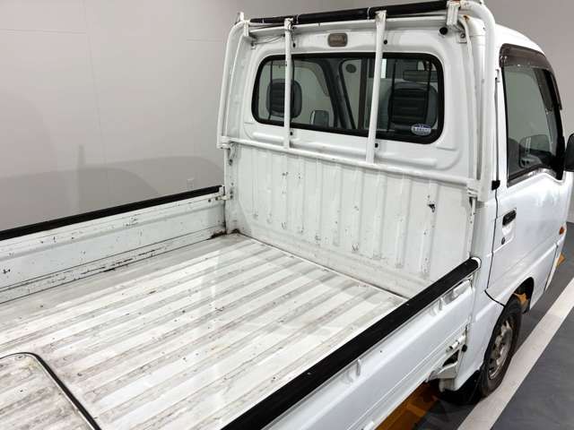 SUBARU SAMBAR TRUCK 4WD 2004 Image 31