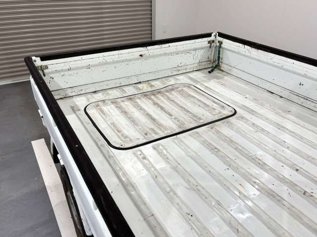 SUBARU SAMBAR TRUCK 4WD 2004 Image 31