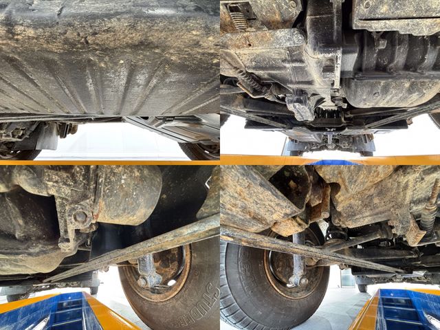 SUBARU SAMBAR TRUCK 4WD 2004 Image 31