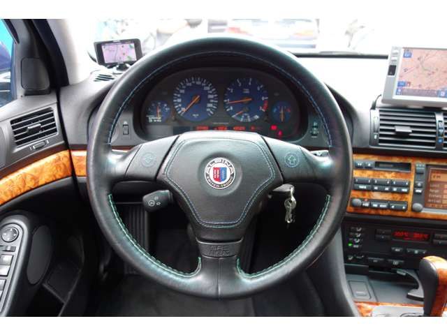 ALPINA B10 LIMOUSINE 1997 Image 31