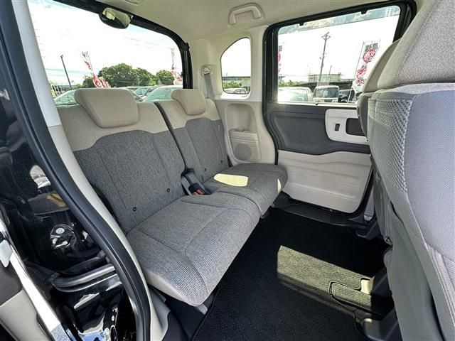 HONDA N BOX 2019 Image 31