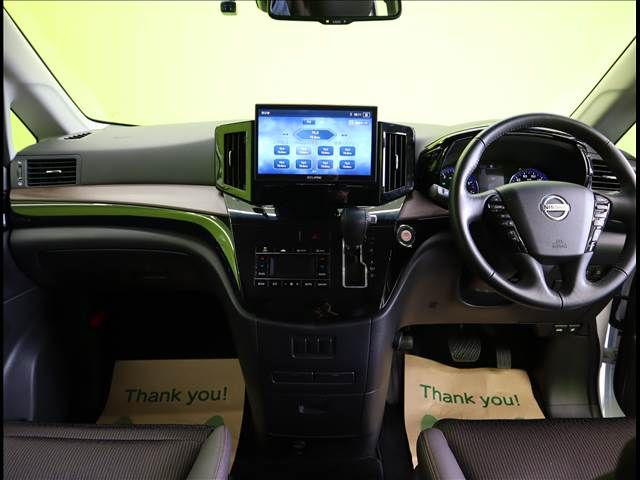 NISSAN ELGRAND 2021 Image 31