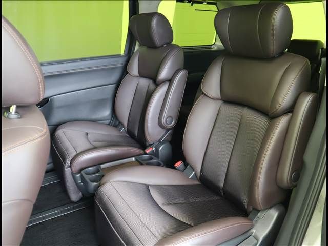 NISSAN ELGRAND 2021 Image 31