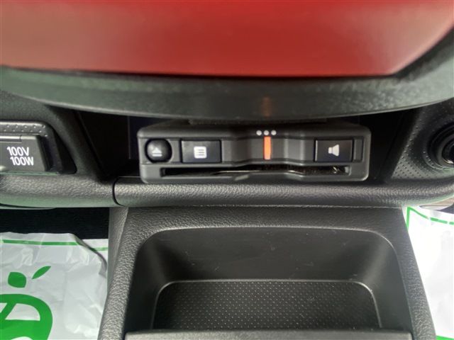 NISSAN NV150 AD 4WD 2019 Image 31