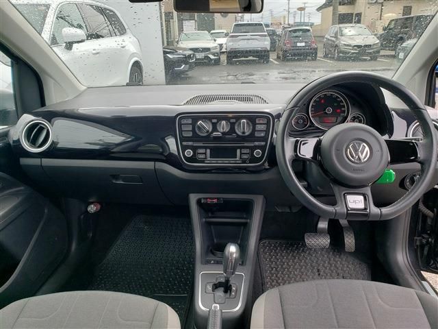 VOLKSWAGEN UP! 2016 Image 31