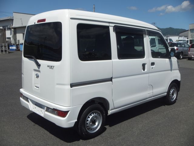 DAIHATSU HIJET CARGO 4WD 2019 Image 31