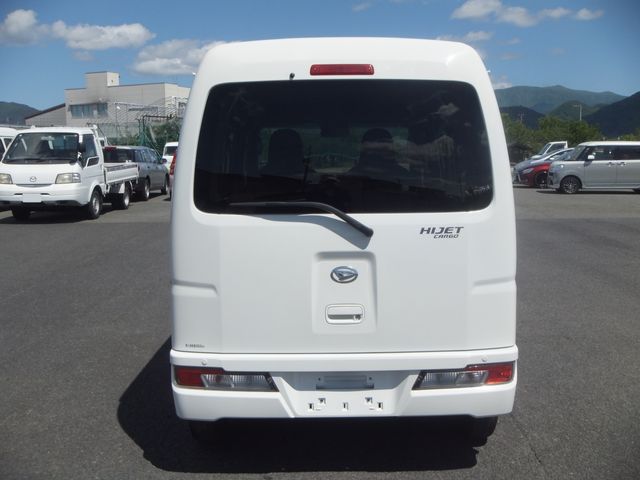 DAIHATSU HIJET CARGO 4WD 2019 Image 31