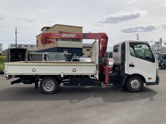 HINO DUTRO 2011 Image 31