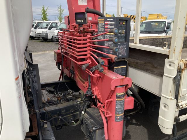 HINO DUTRO 2011 Image 31