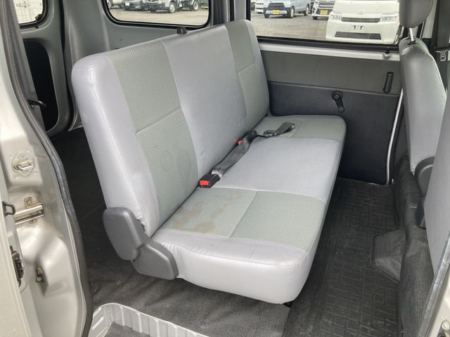 TOYOTA LITEACE VAN 4WD 2019 Image 31