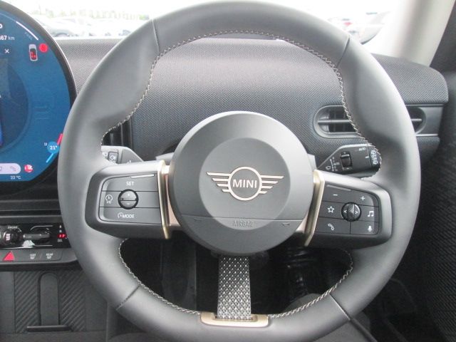 BMW MINI COOPER 2024 Image 31