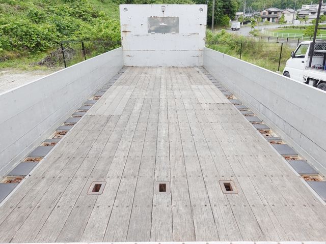 ISUZU FORWARD 2011 Image 31