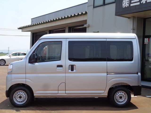 DAIHATSU HIJET CARGO 4WD 2025 Image 31