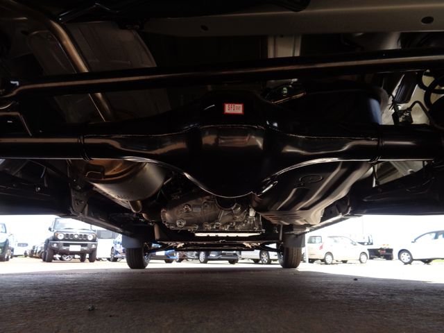 DAIHATSU HIJET CARGO 4WD 2025 Image 31