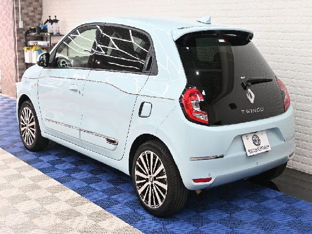 RENAULT TWINGO 2022 Image 31