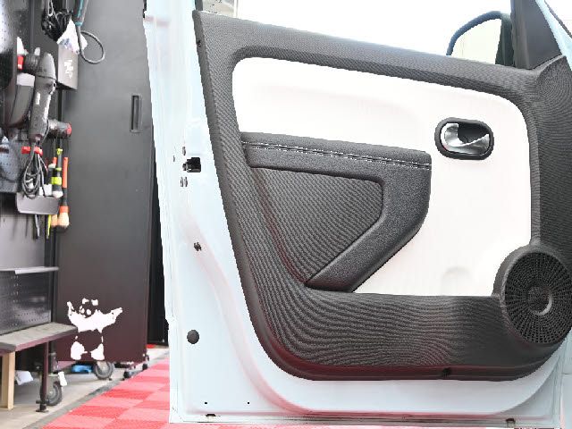 RENAULT TWINGO 2022 Image 31