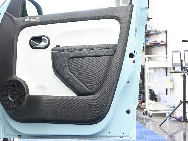 RENAULT TWINGO 2022 Image 31