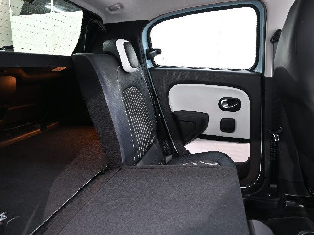 RENAULT TWINGO 2022 Image 31