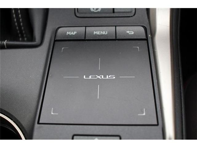 TOYOTA LEXUS NX300H 2018 Image 31