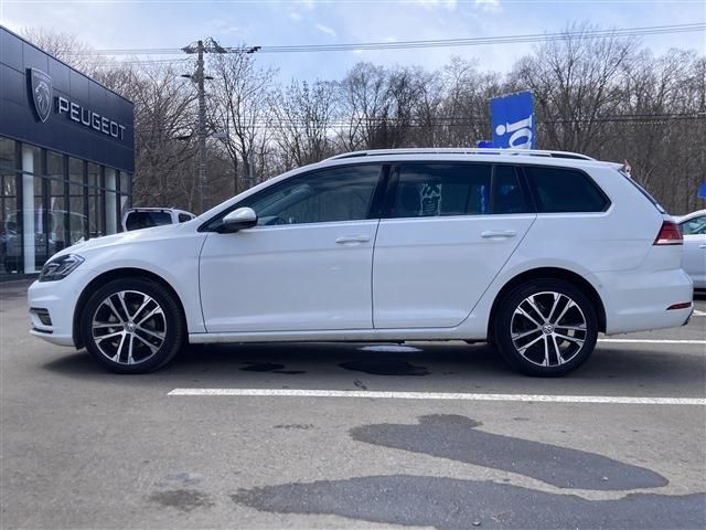 VOLKSWAGEN GOLF VARI 2019 Image 31