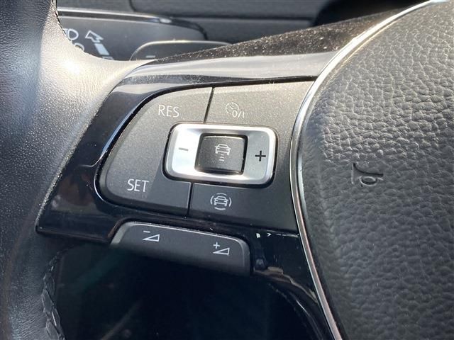 VOLKSWAGEN GOLF VARI 2019 Image 31