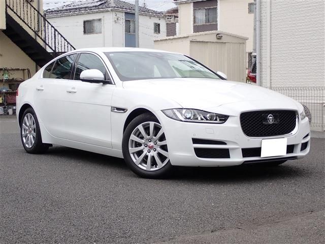 JAGUAR XESERIES 2017 Image 31