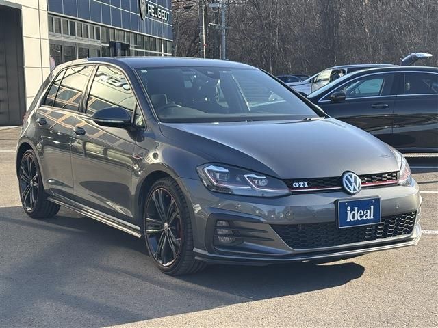 VOLKSWAGEN GOLF GTI 2018 Image 31