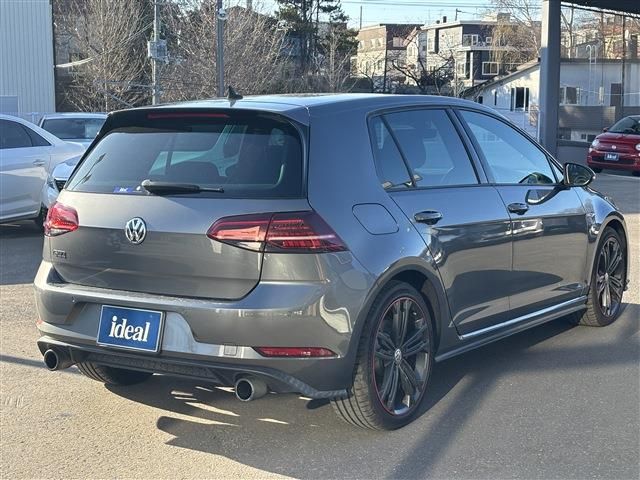 VOLKSWAGEN GOLF GTI 2018 Image 31