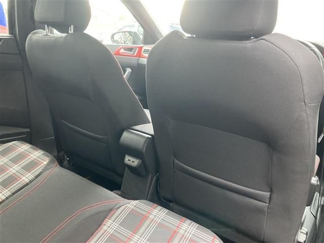 VOLKSWAGEN POLO GTI 2019 Image 31