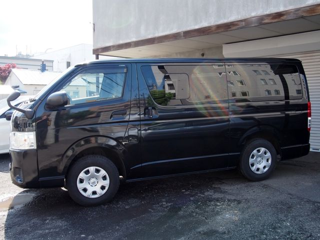 TOYOTA REGIUSACE VAN 4WD 2019 Image 31