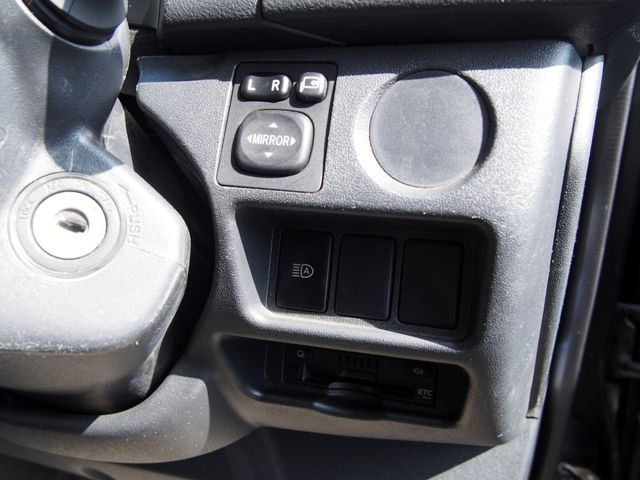 TOYOTA REGIUSACE VAN 4WD 2019 Image 31