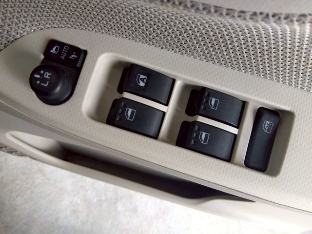 DAIHATSU MOVE 4WD 2014 Image 31