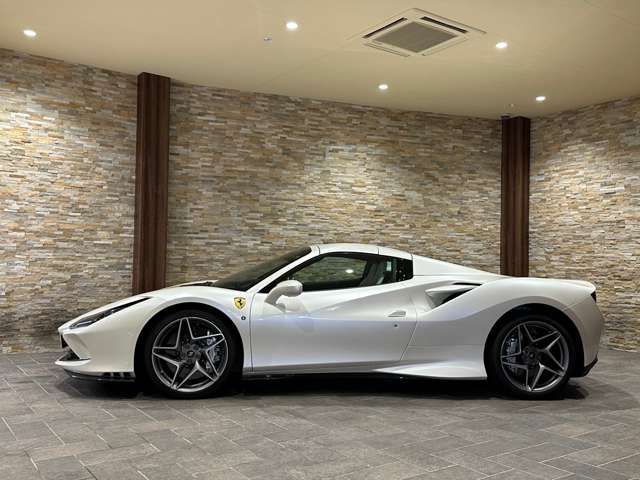FERRARI F8 SPIDER 2021 Image 31
