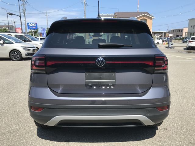 VOLKSWAGEN T-CROSS 2022 Image 31