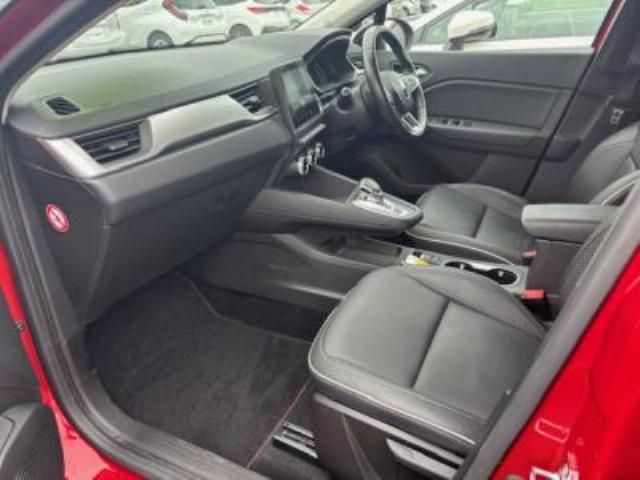 RENAULT CAPTUR 2021 Image 31