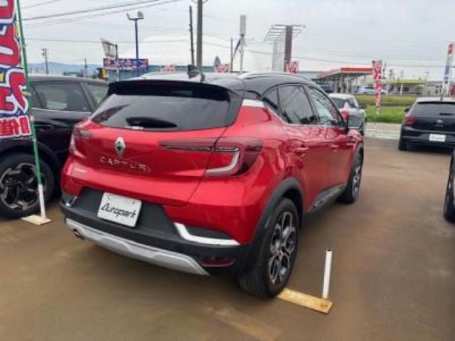 RENAULT CAPTUR 2021 Image 31