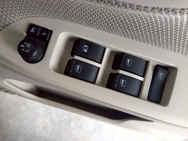 DAIHATSU MOVE 4WD 2014 Image 31