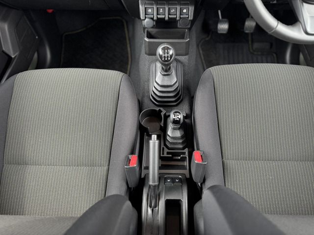 SUZUKI JIMNY SIERRA 2023 Image 31