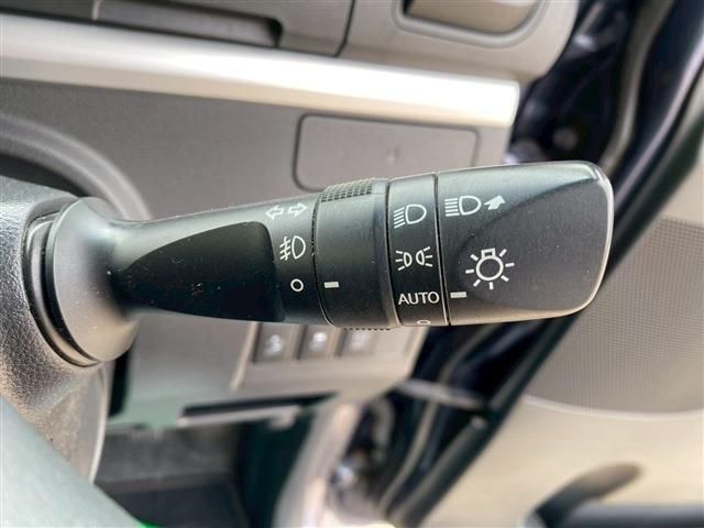 DAIHATSU TANTO CUSTOM 2016 Image 31