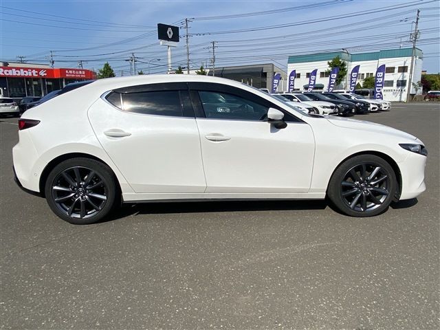 MAZDA 3 FASTBACK 2019 Image 31