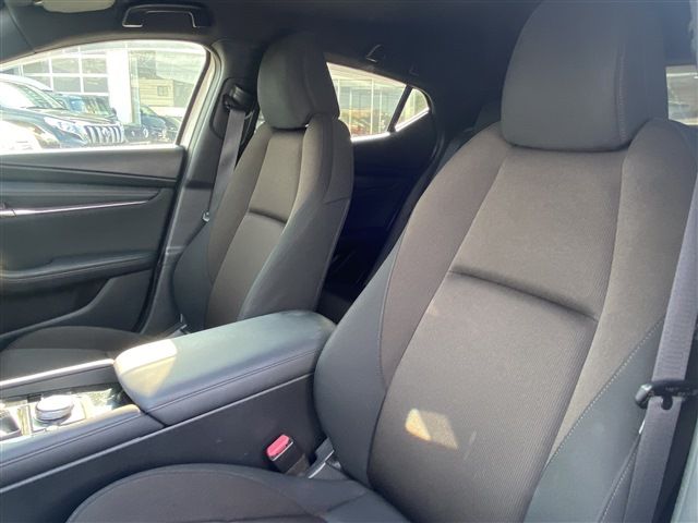 MAZDA 3 FASTBACK 2019 Image 31